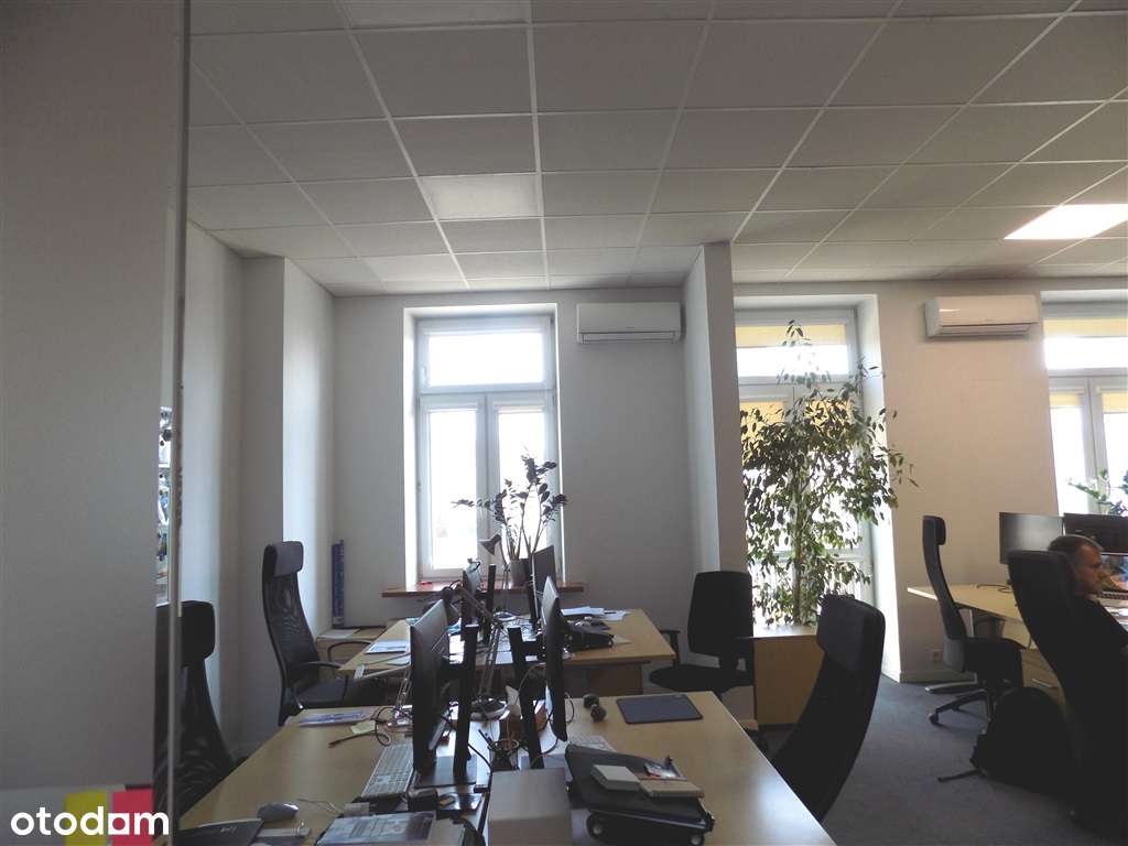 Blisko Metra Płocka. Ładna kamienica biurowa, samodzielne modły. - Pełny obrazek: 2/4