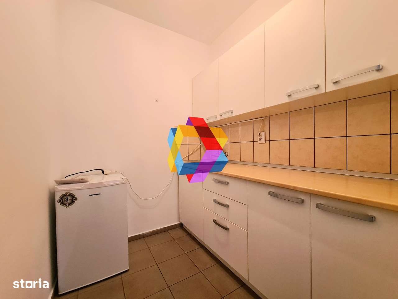 Spatiu birouri de închiriat Brasov - 60 mp # plus-imo.ro - Imagine principală: 3/5