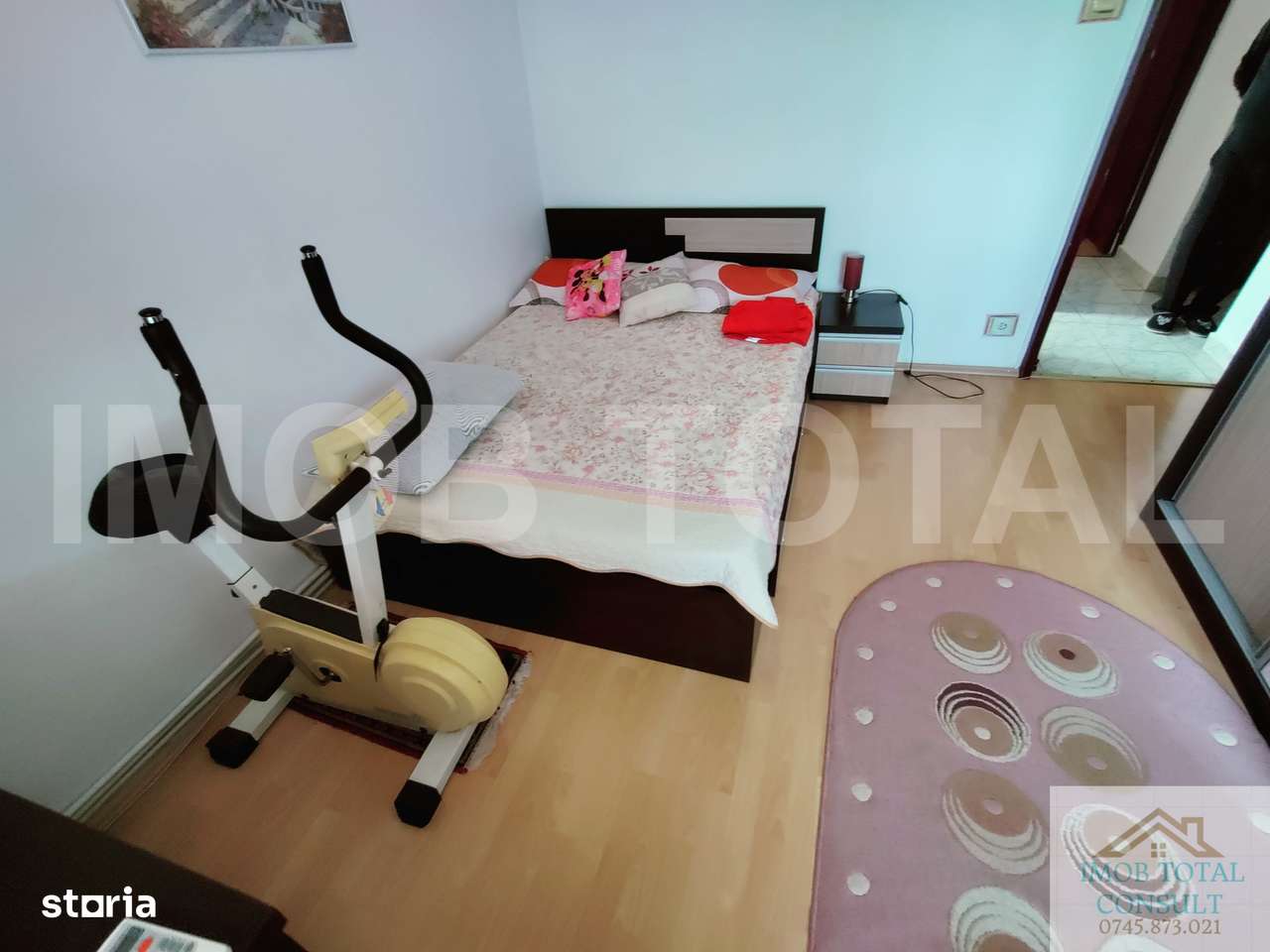 Apartament 3 camere Costesti mobilat si utilat, etaj 4/4 - Imagine principală: 4/11
