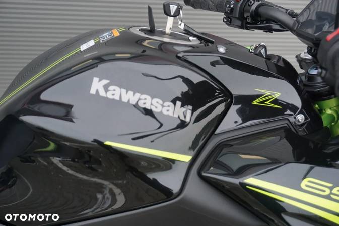 Kawasaki Z 650 - 19