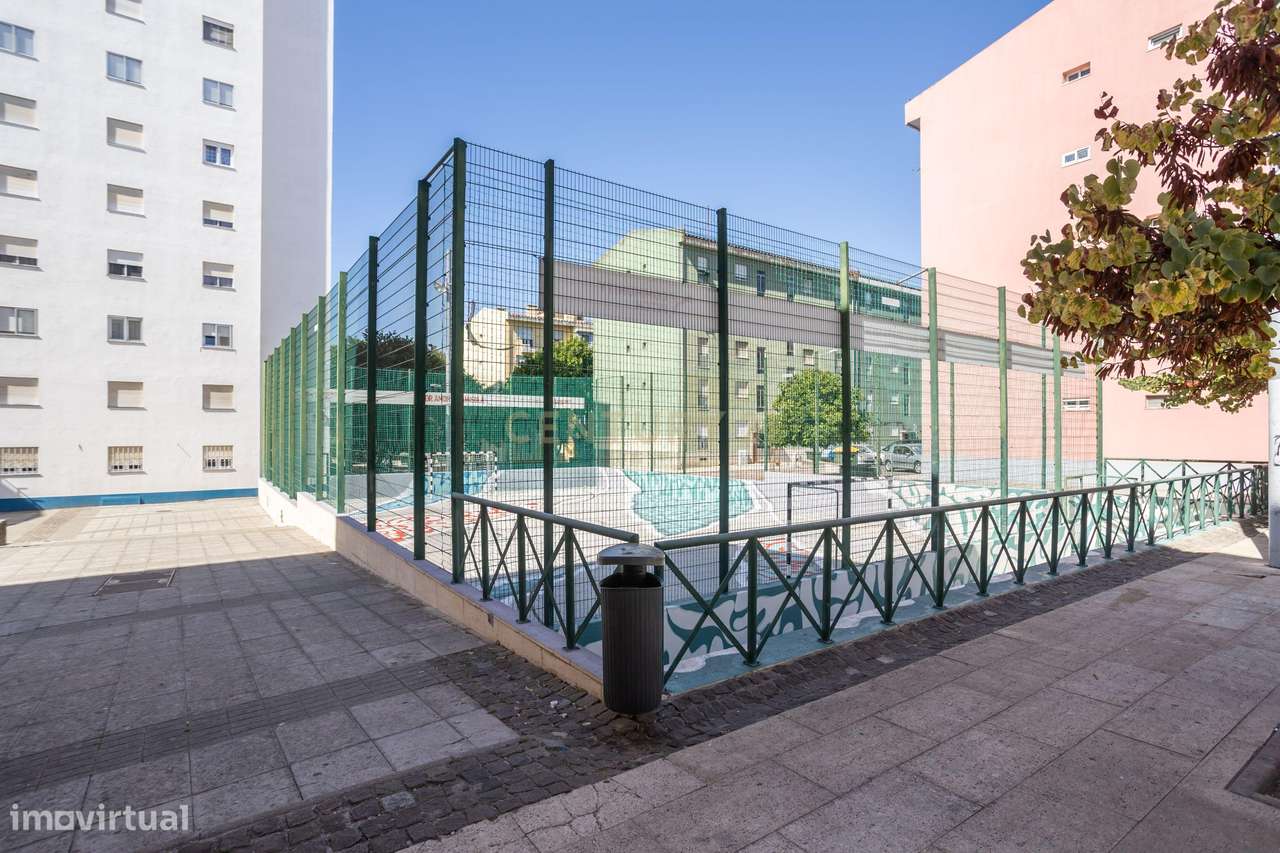 Apartamento T3 Remodelado em São Domingos de Benfica | 2 WC-29