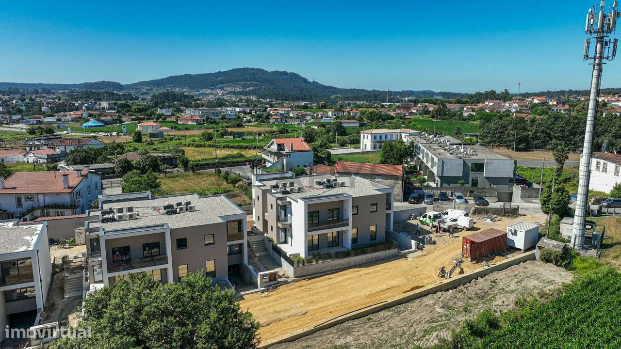 APARTAMENTO T1 NOVO-14