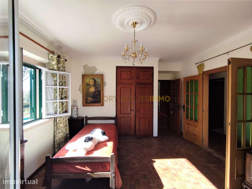 Vende-se: Elegante moradia térrea com anexo e piscina aquecida - Cu...-28