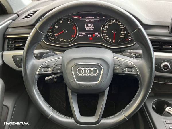 Audi A4 Avant 2.0 TDI Advance S tronic - 12