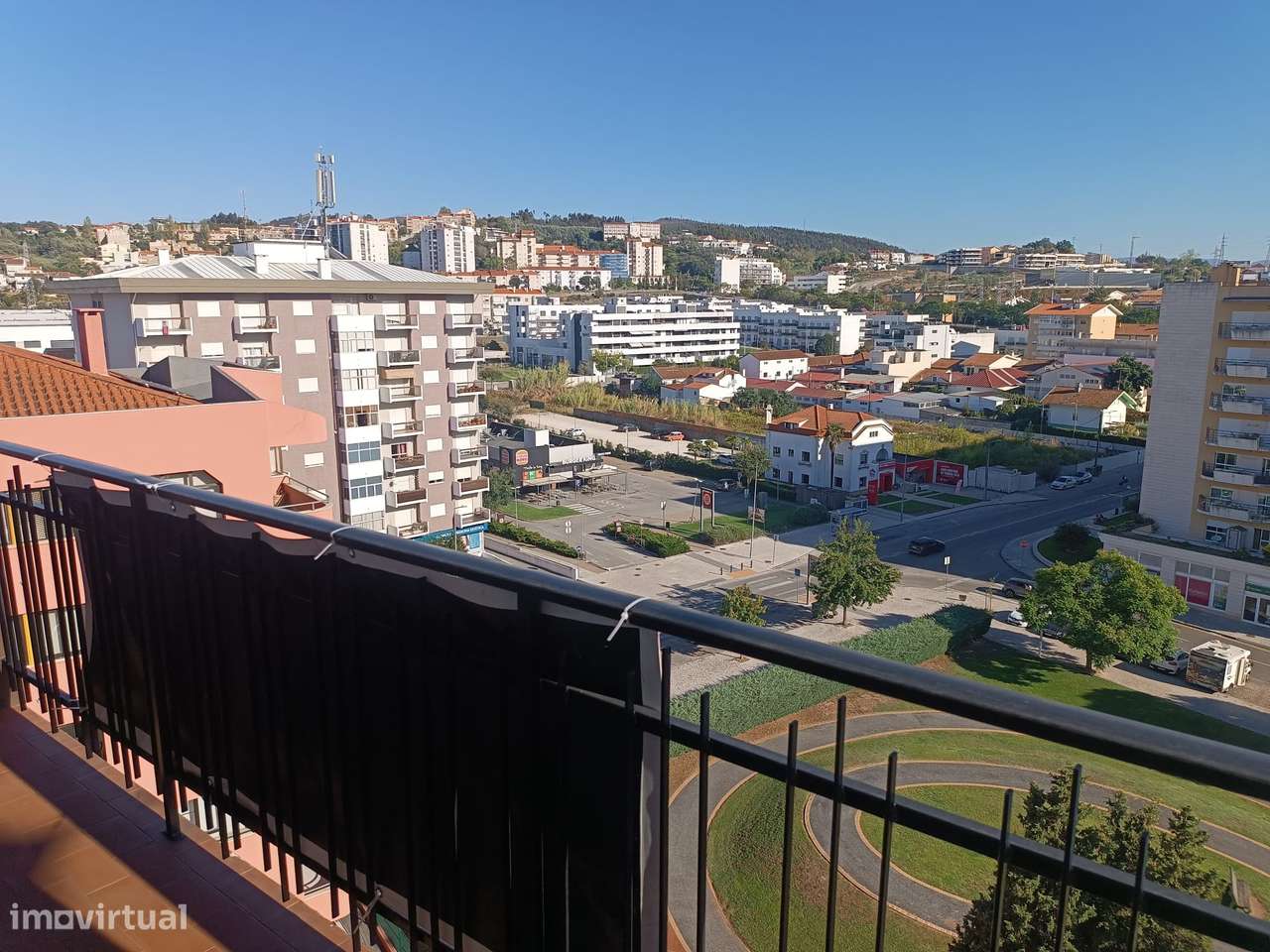 Apartamento T4 em Coimbra (Vale das Flores)-9