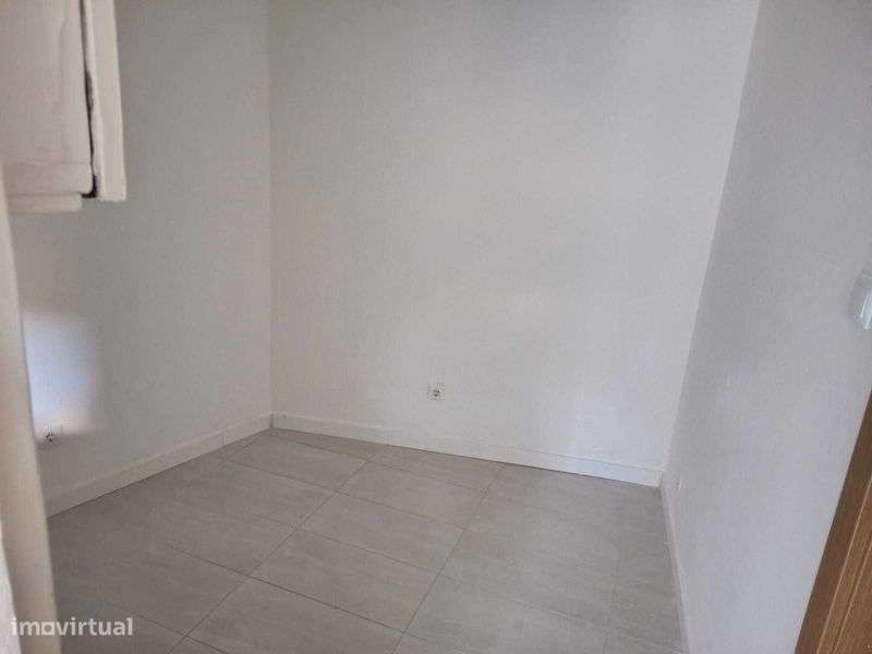 T1 - Hospital - Setúbal - Grande imagem: 4/5