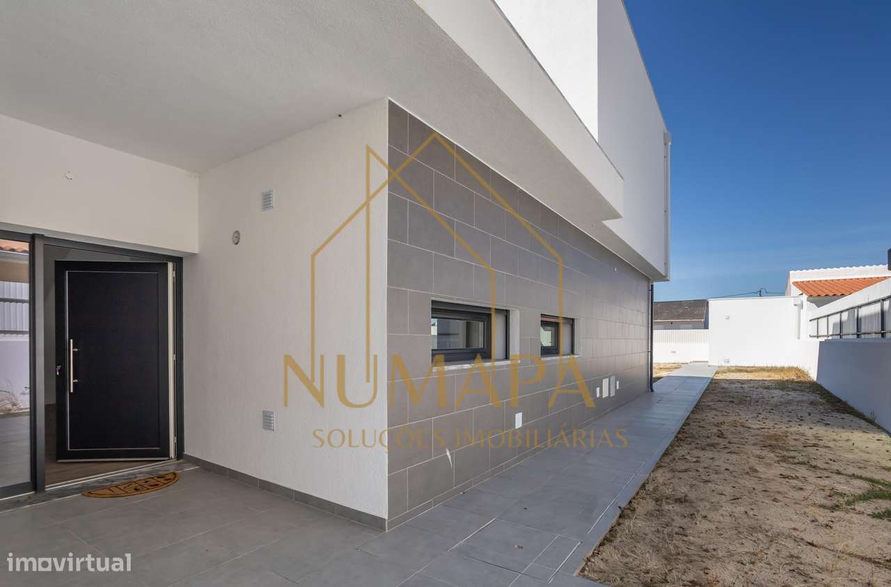 Moradia Nova T4 em Fernão Ferro - Grande imagem: 5/37