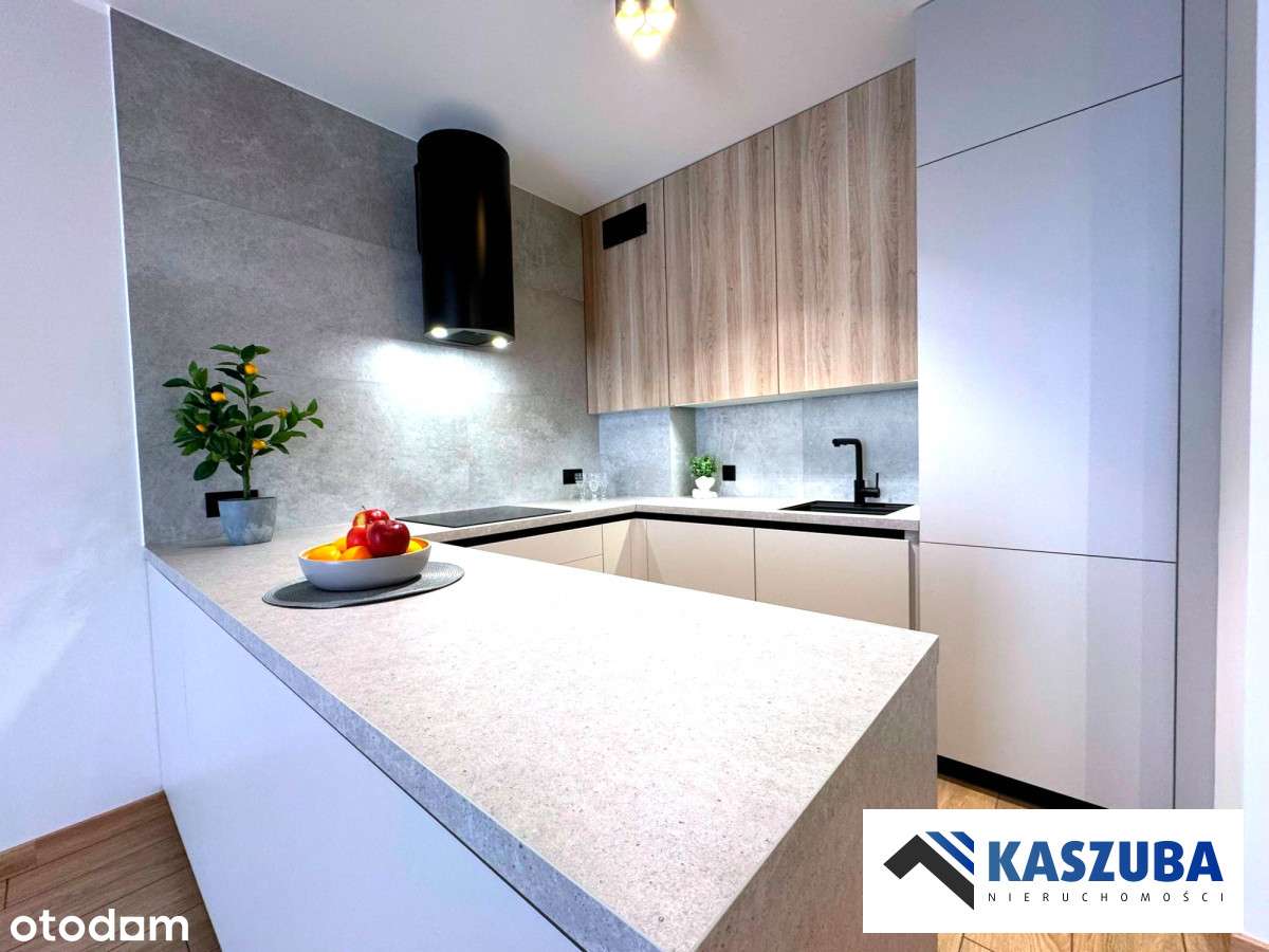 2pok wysoki standard miejsce w hali + komórka-4