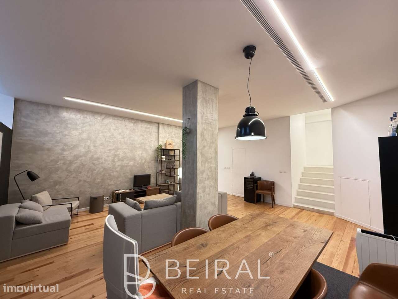 Espaço comercial espaçoso e luminoso no centro de Lisboa-45