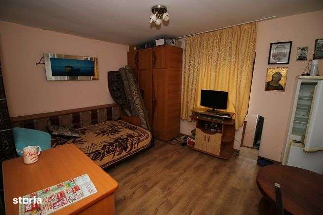 Casa In Bacau 706 mp 80 mp Utili negociabil - Imagine principală: 3/18