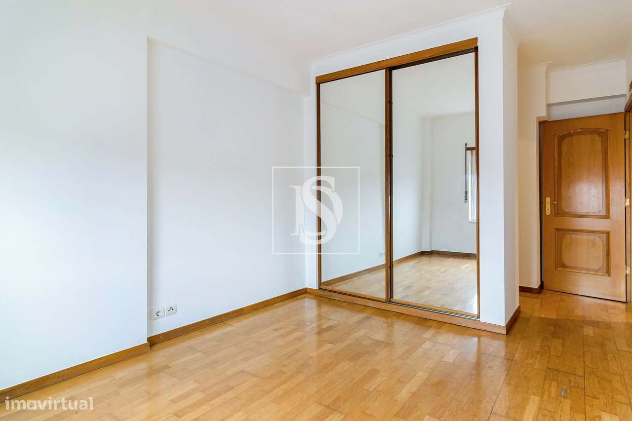 T3 Santa Marta - Corroios-11