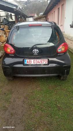 Toyota Aygo 1.0 - 9