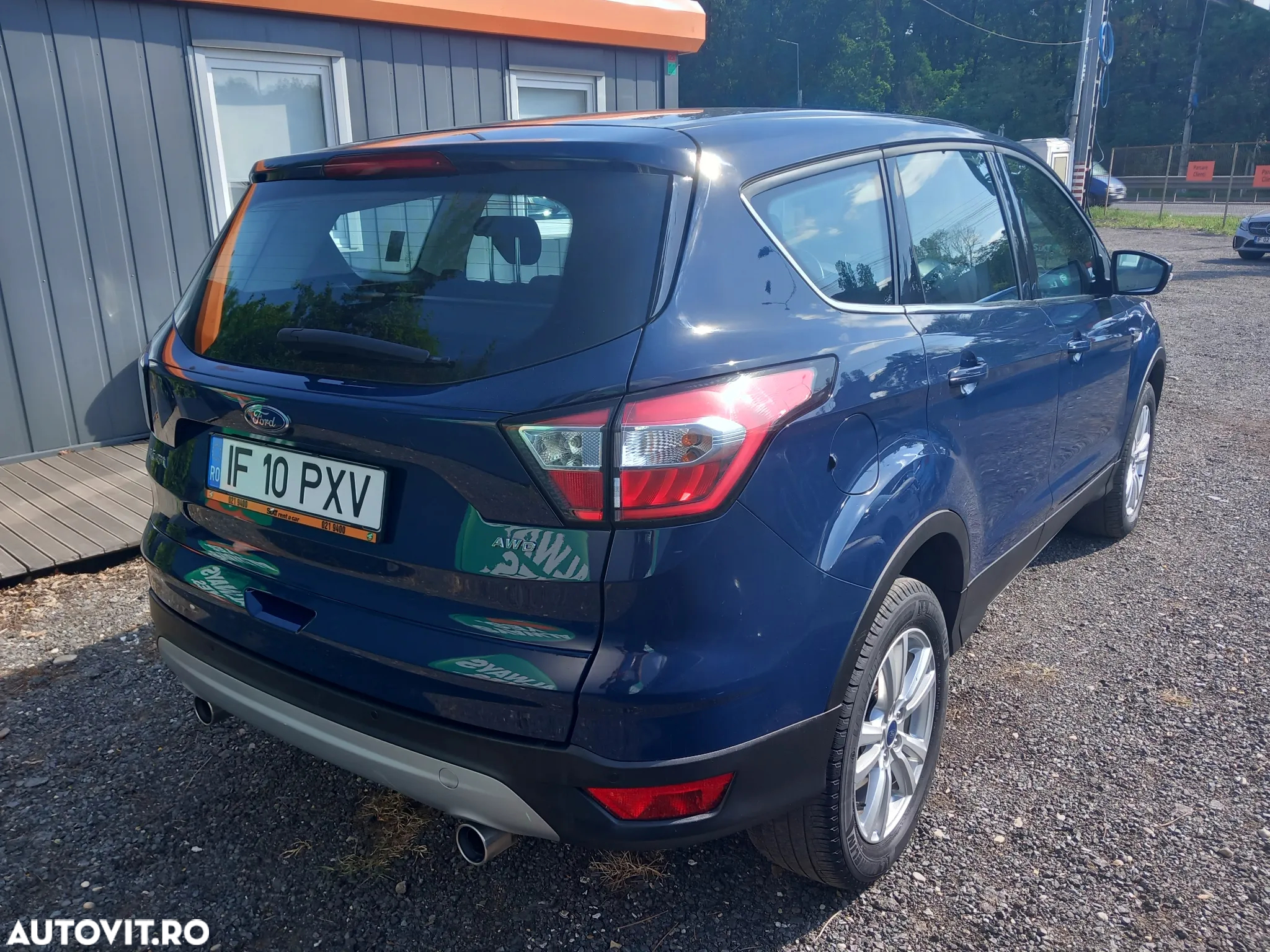 Ford Kuga 1.5 EcoBoost 4WD Aut. ST-Line - 3