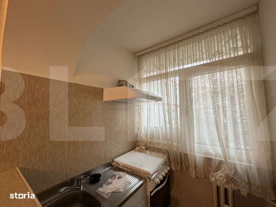 Apartament 2 camere, zona Parcul Tineretului-Botosani - Imagine principală: 5/6