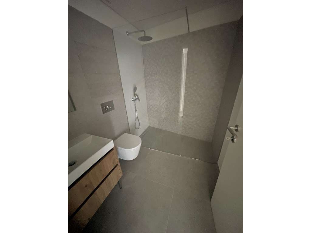 Fantastico T1 com Varanda, proximo da Maternidade Julio Dinis, Porto-16