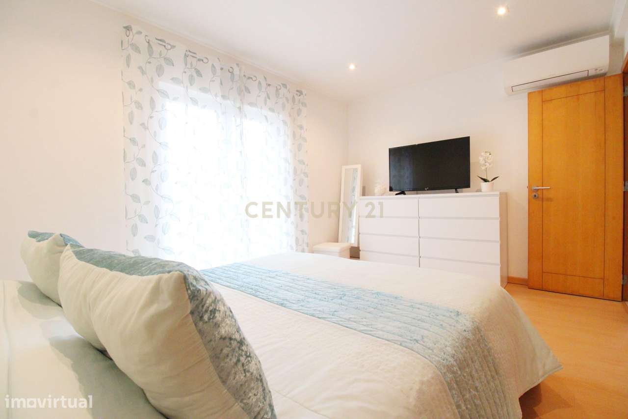 Moradia, Fernão Ferro, Seixal, com 3 Quartos-15