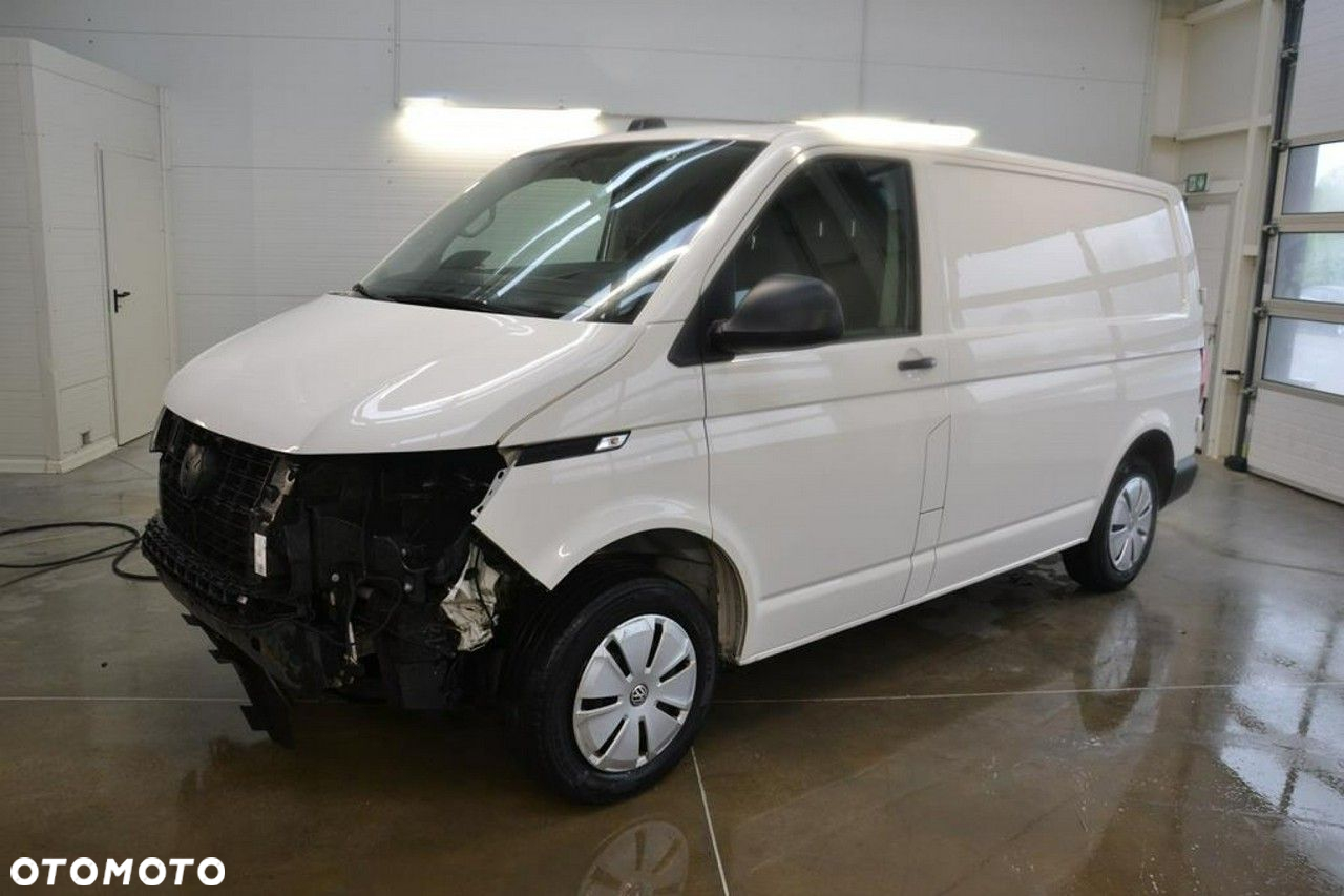 Volkswagen Transporter - 3