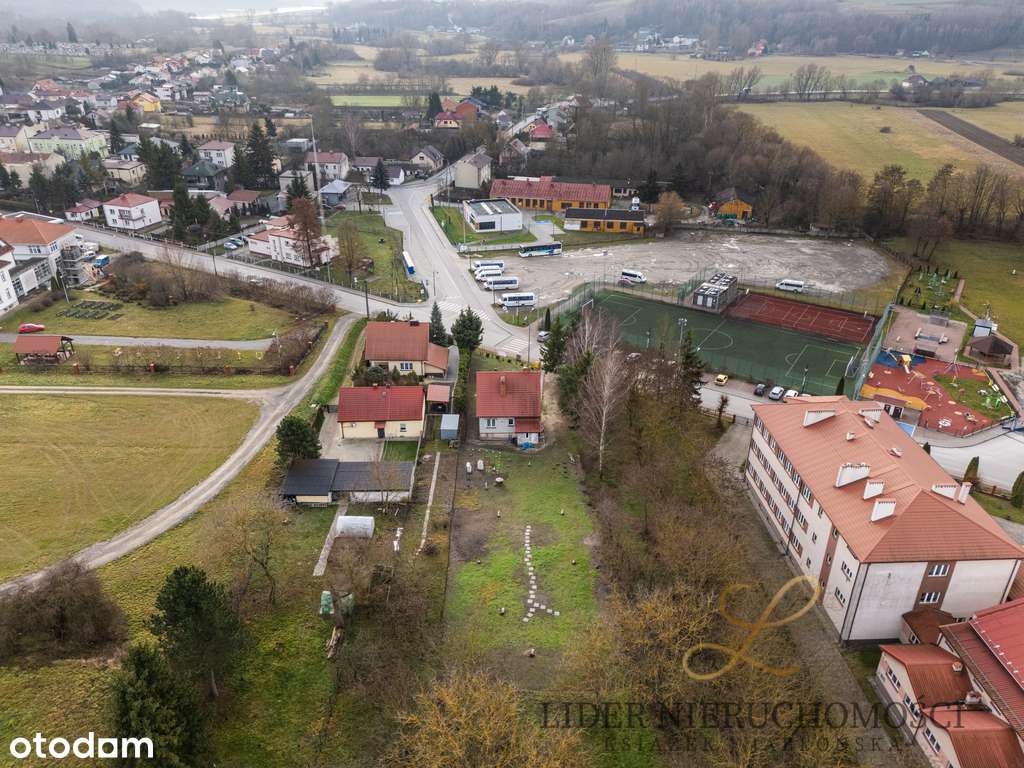 Dom w Klimontowie, woj. świętokrzyskie-1