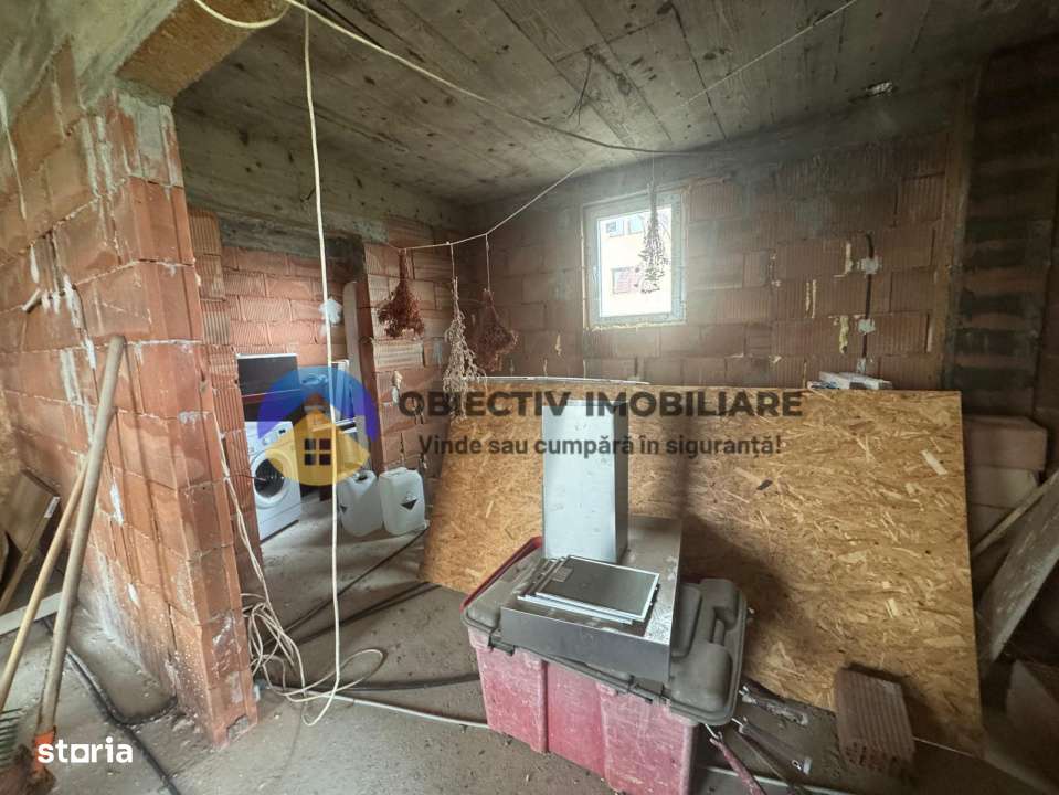 Casa + teren 1800 mp – comuna Grumazesti, judet Neamt-11