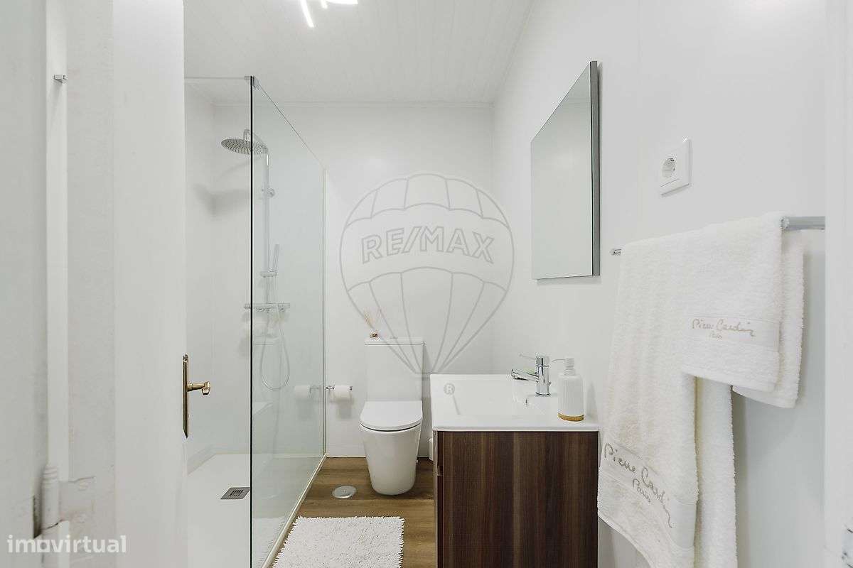 Moradia T8 para venda-23