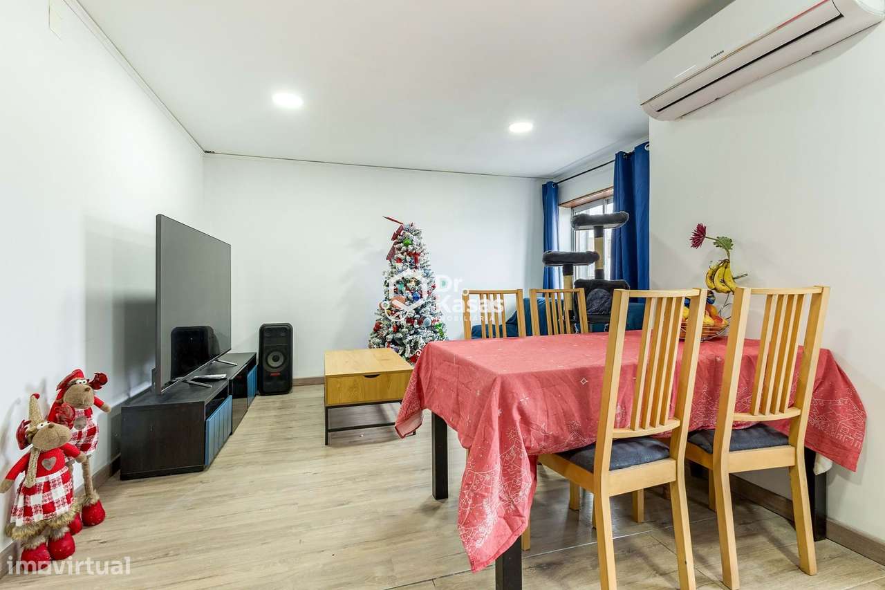 T2 Baixa da Banheira | Habitação ou Investimento - Grande imagem: 2/25