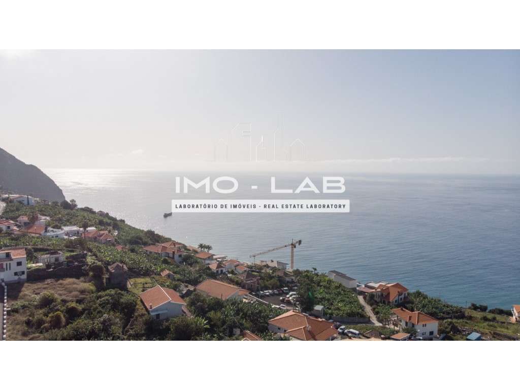 Villa de Luxo T3 + Escritório - Arco da Calheta-53