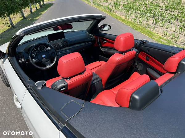 BMW Seria 1 135i Cabrio Limited Edition Lifestyle mit M Sportpaket - 19
