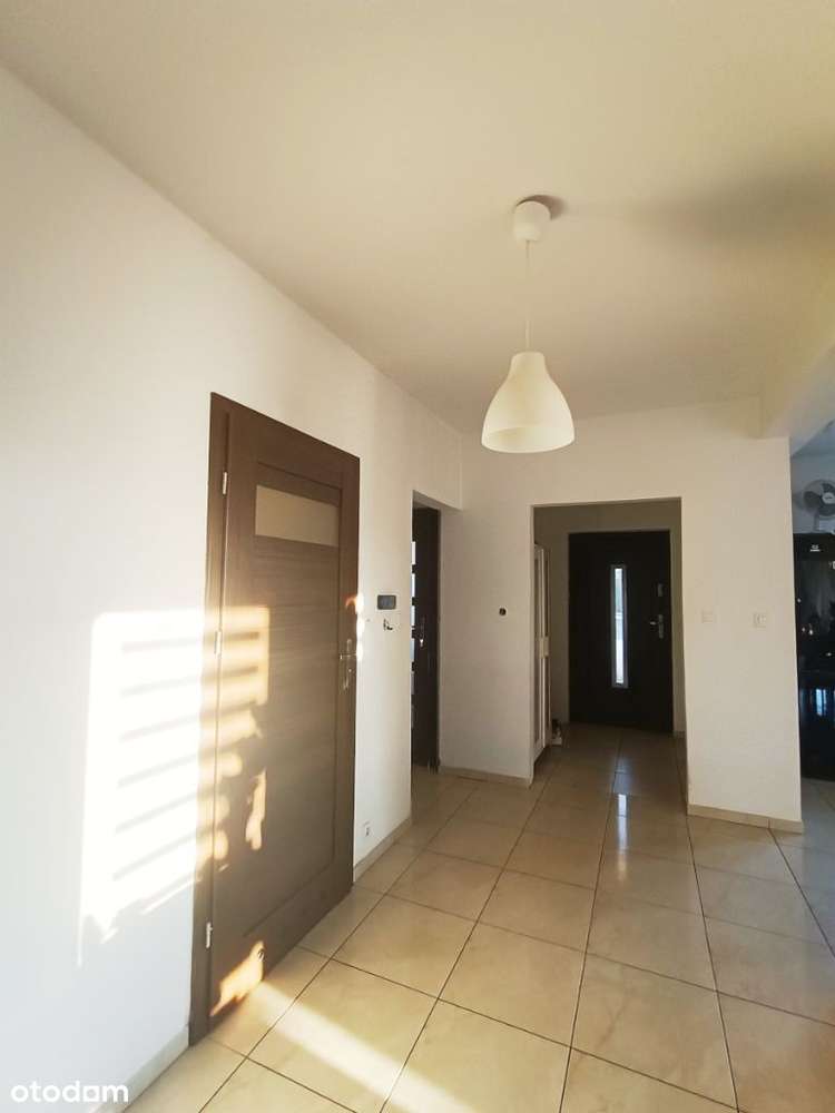 Dom wolnostojący 180m2 wśród ciszy i zieleni-12