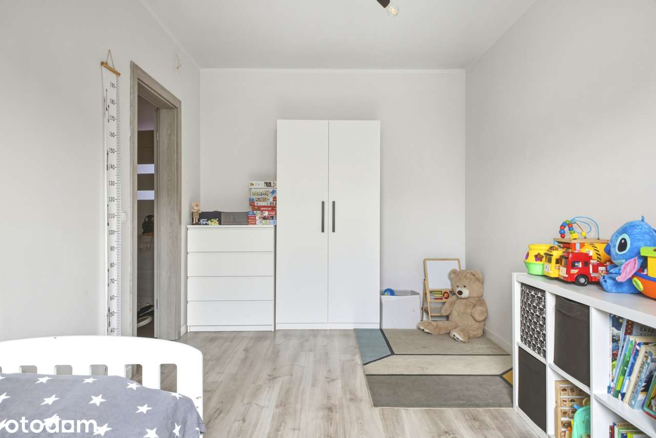 Mieszkanie 3-pokojowe z ogródkiem i miejscem postojowym. BEZCZYNSZOWE!-4