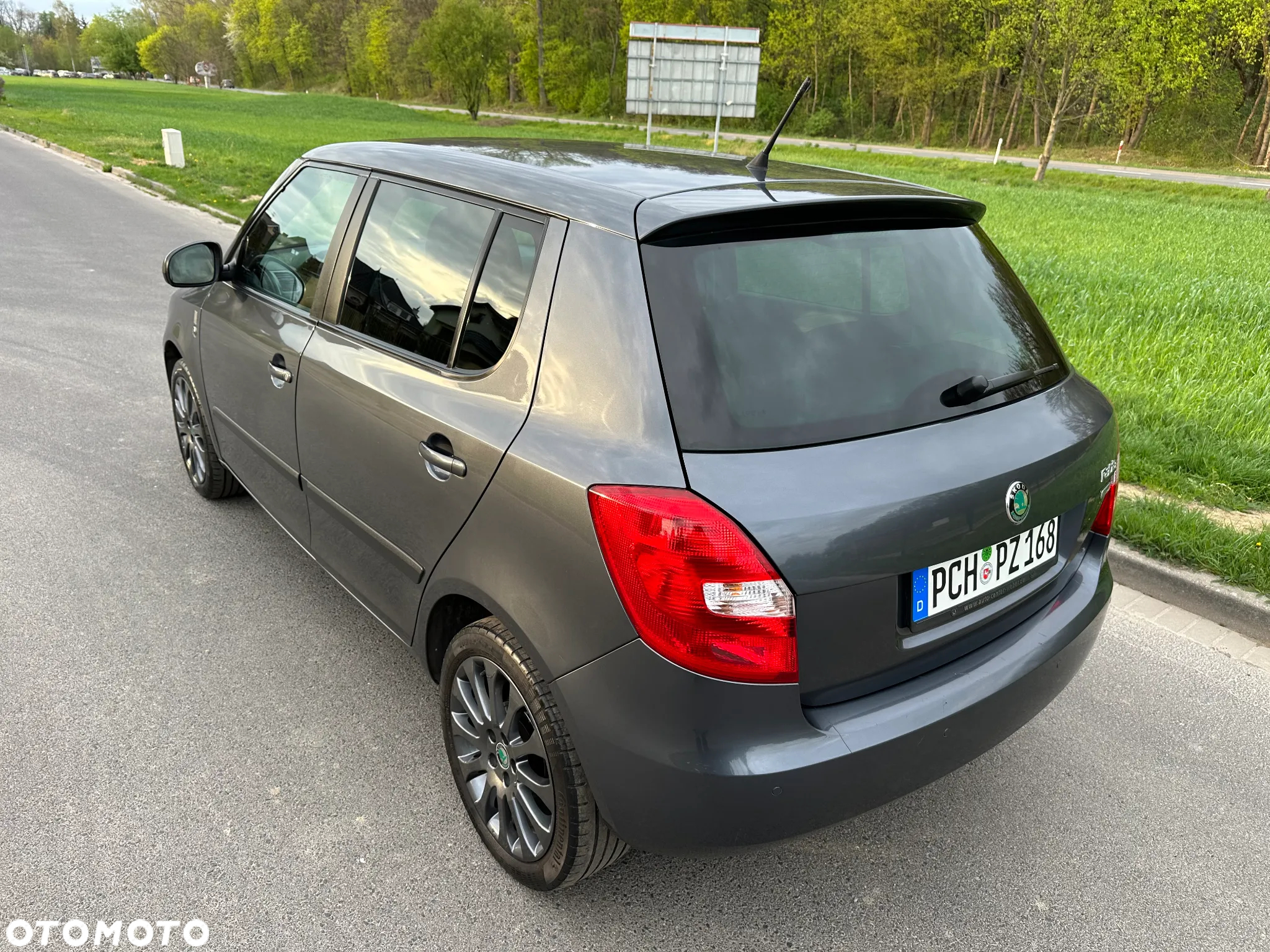 Skoda Fabia 1.2 HTP STYLE EDITION - 35