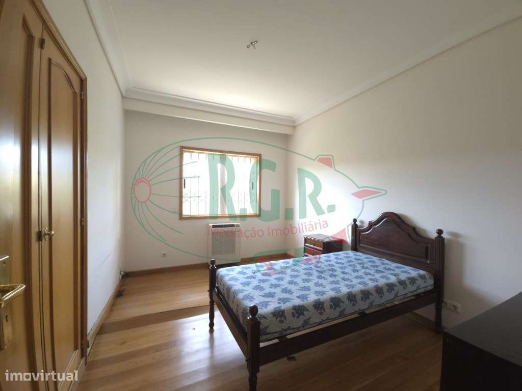 Moradia Isolada T3 | Piscina | Vistas Rio | 5 Min Porto-19