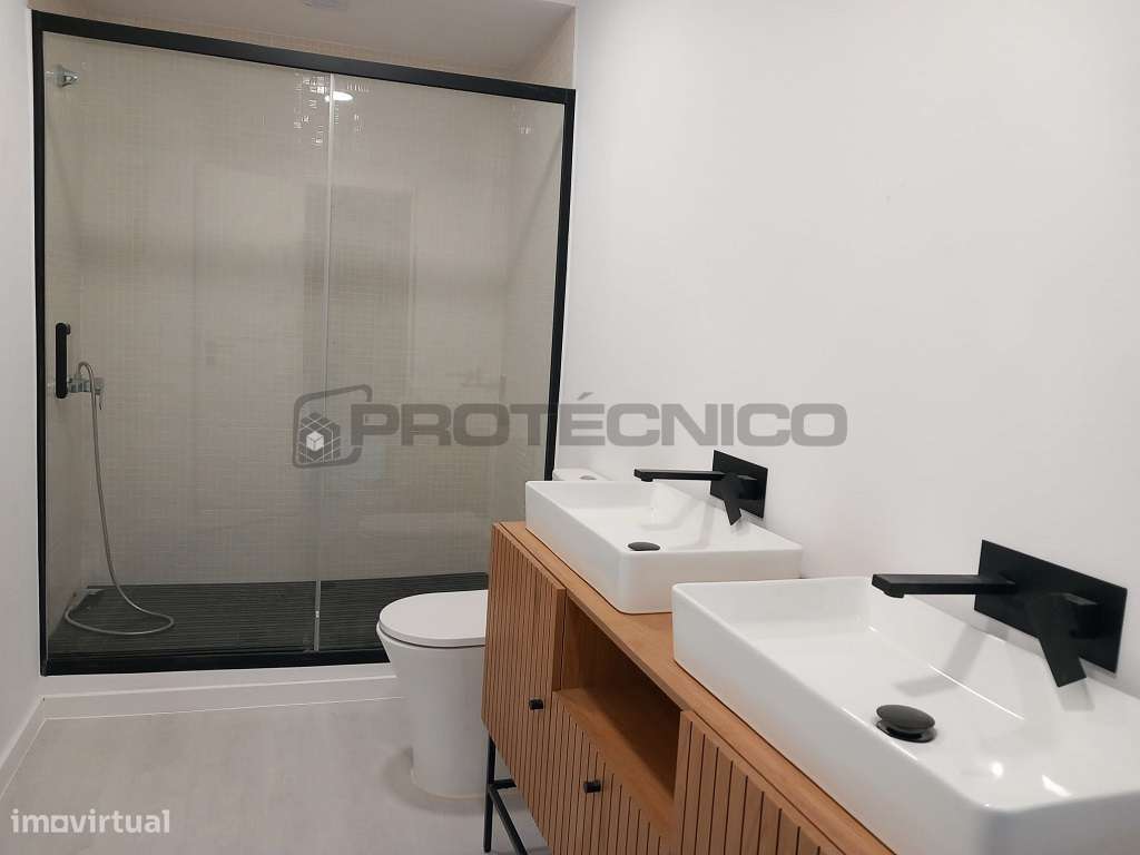 Moradia T4 | Piscina | Oliveirinha-4