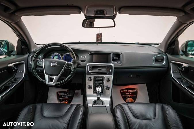 Volvo S60 D5 Geartronic RDesign - 8