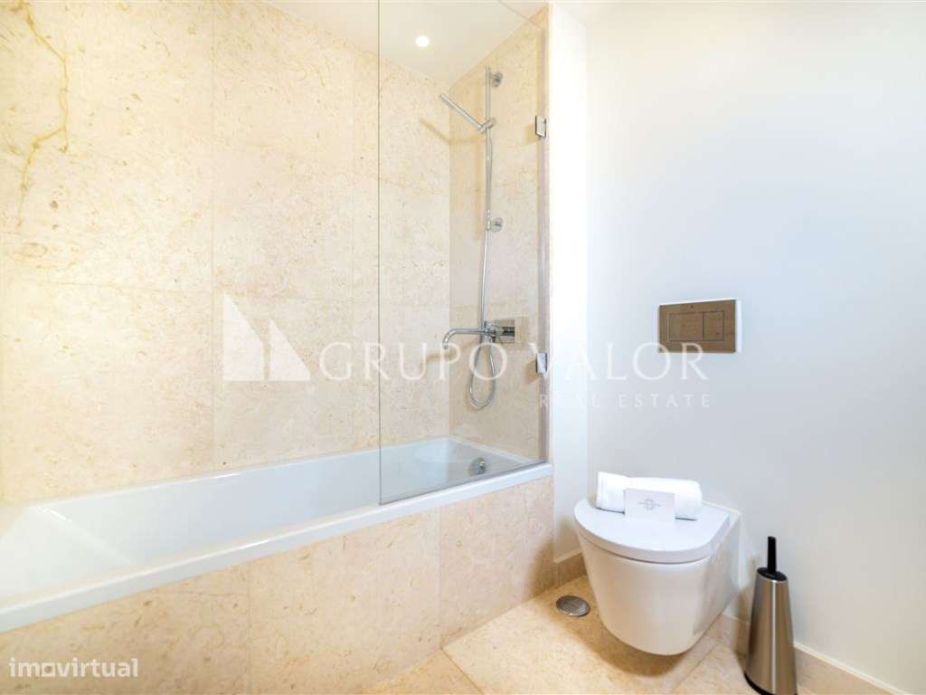 Apartamento T2 com jardim, piscina e garagem - Baixa de Lisboa/Mour...-8