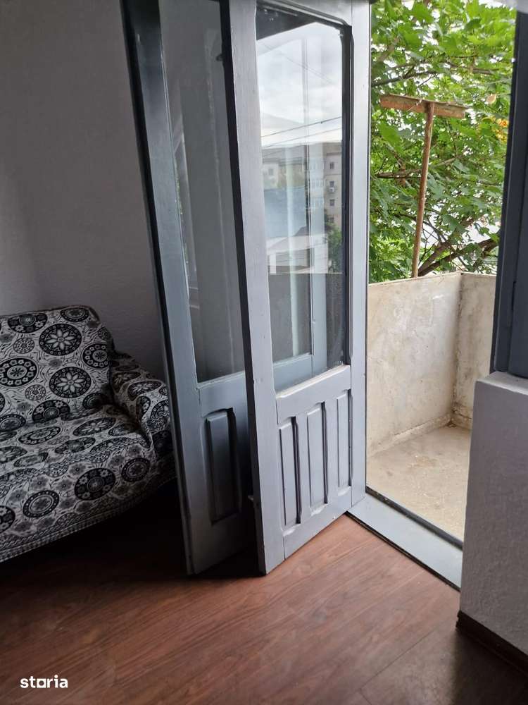 Apartament 3 camere - Zona Capela Militara  - 74 mp - etaj 2 - Imagine principală: 1/15