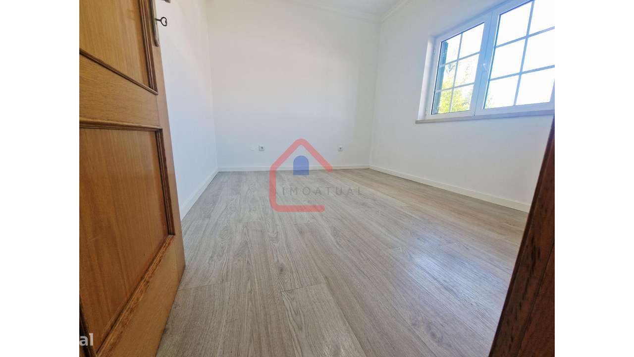 Apartamento T4 em  GAMBIA-PONTES-ALTO DA GUERRA-14
