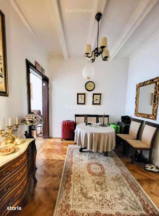 Apartament cu 5 camere | Piata Spaniei | 100 m de statia de autobuz - Imagine principală: 5/15