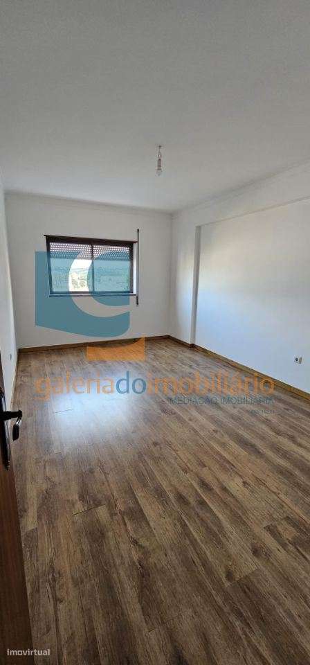 Apartamento T3 para arrendamento no Torres Novas - Grande imagem: 3/11