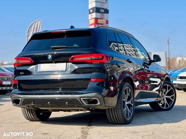 BMW X5 M M50d - 9