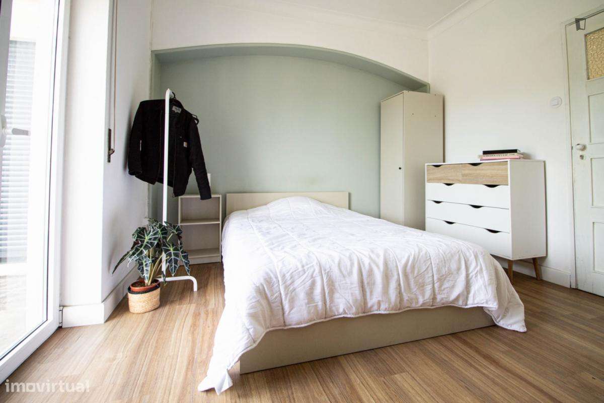 Quarto - localizado em Guimaraes - Grande imagem: 5/7