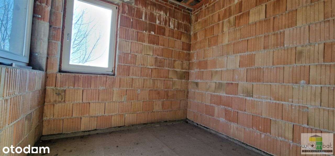 Dom z dużą działką w stanie surowym zamkniętym-4