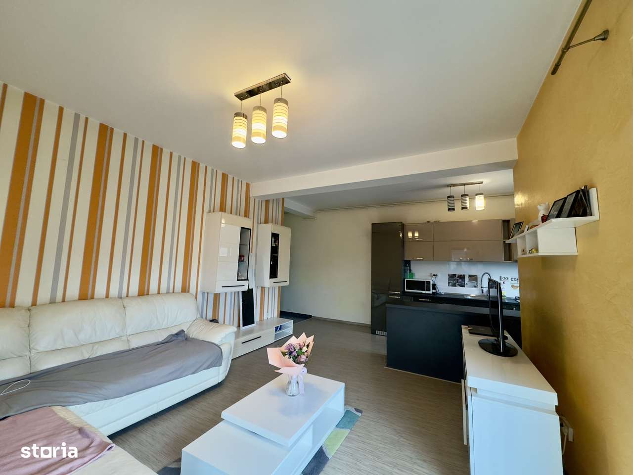 Giroc-Eso, Etaj intermediar, Mobilat-Utilat-7