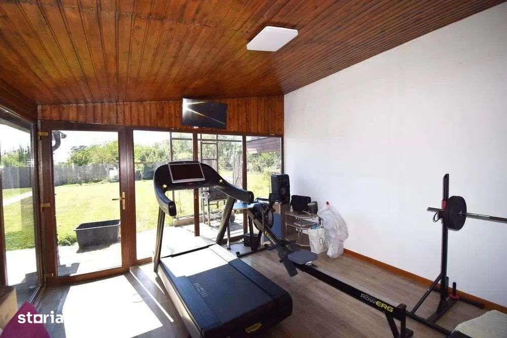 Unirii - Vanzare casa 4 camere - Str. Cotitura de Jos-2