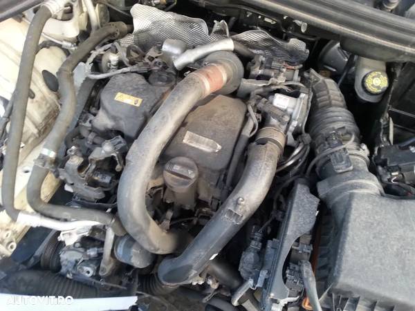 Injector MERCEDES B CLASS W246 2011 2018 - 3