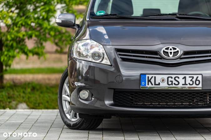 Toyota Auris 1.6 Premium - 3