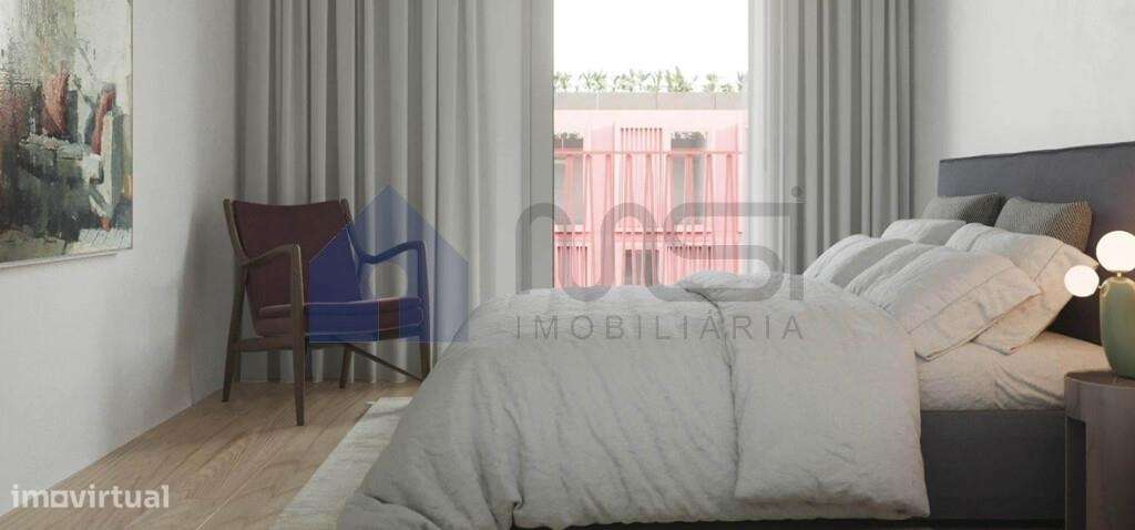 Apartamento T4 de luxo na Baixa do Porto junto ao emblemático Mercado-7