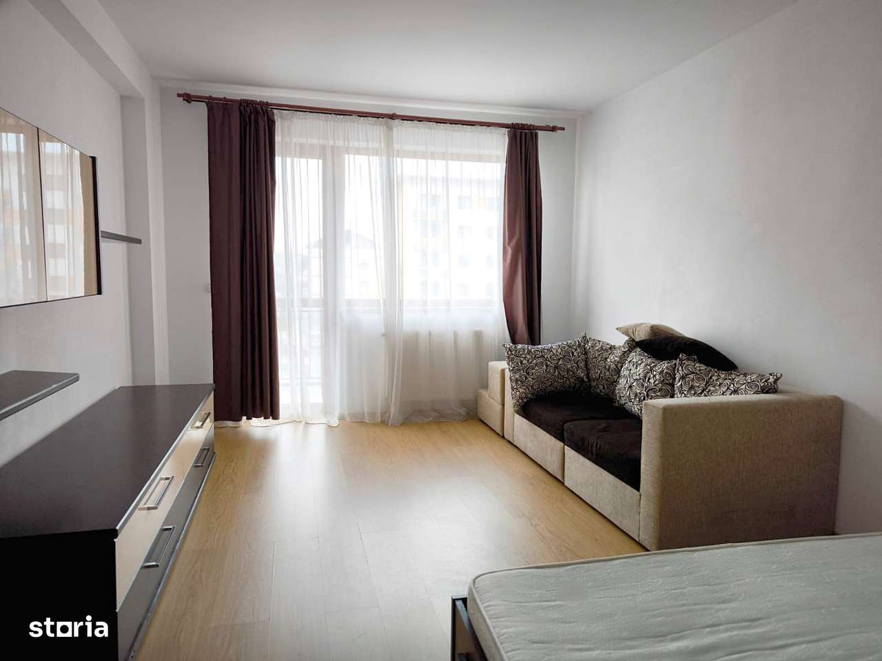 Comision 0! Zona Tractorul, apartament cu 2 camere si parcare.-16