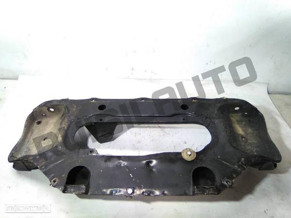 Charriot Frente  Renault Trafic I [1989_2001] 2.5 D 4x4 - 2