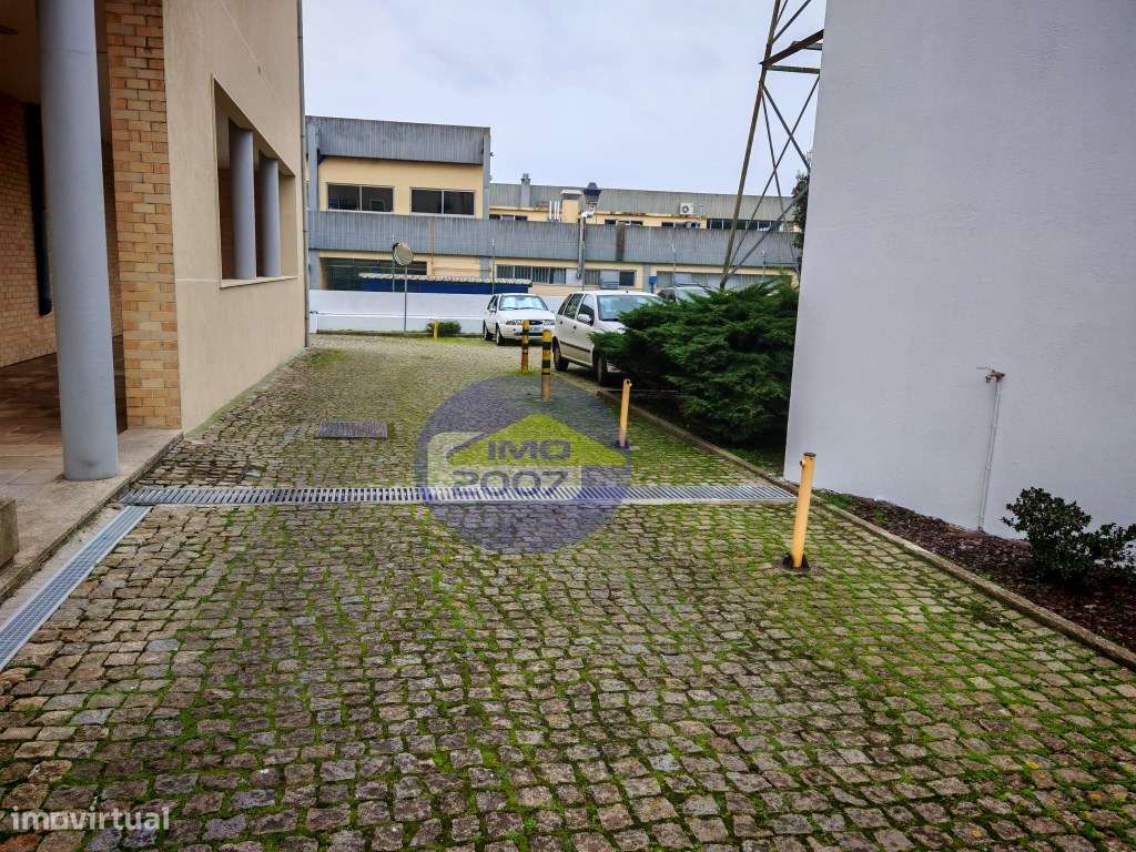 T2 condomínio fechado-40