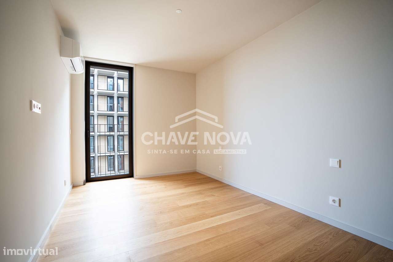 T4 com vistas para a foz do Douro-13